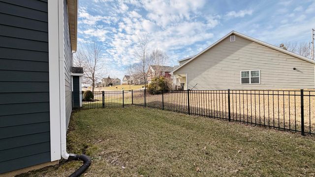 7406 ROSEDOWN DR, Columbia, MO 65203