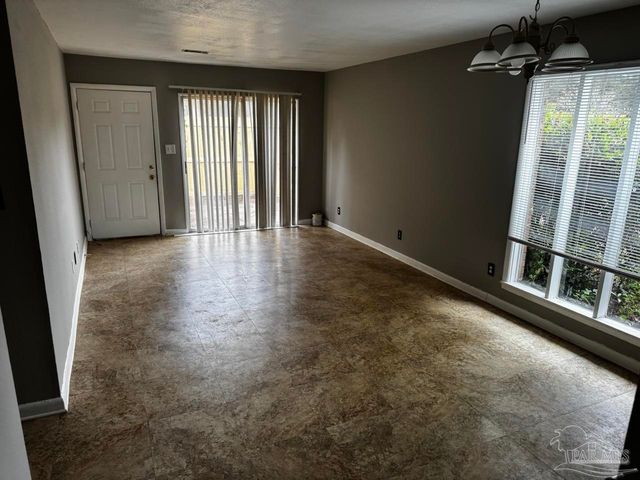 1460 Bakalane Ct A, Pensacola, FL 32504