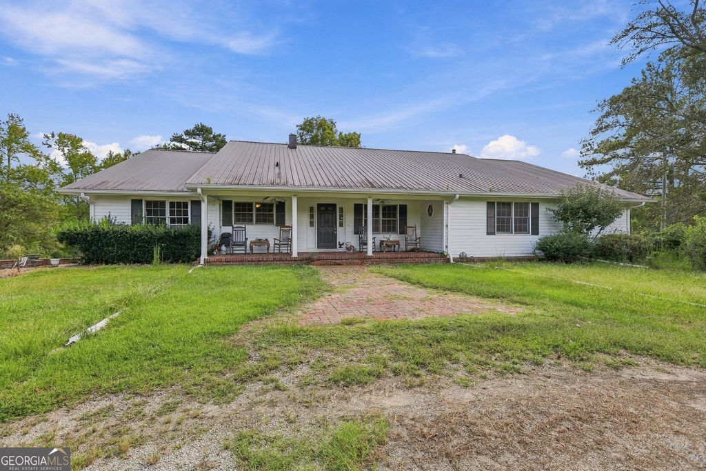 212 Aaron Young Road, Newnan, GA 30263 — exterior