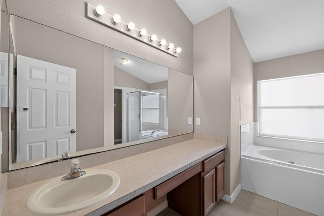 4027 LONGWORTH LOOP, Kissimmee, FL 34744
