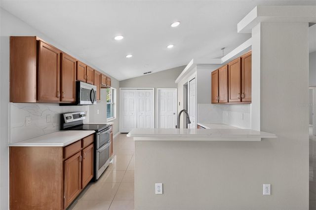 4027 LONGWORTH LOOP, Kissimmee, FL 34744