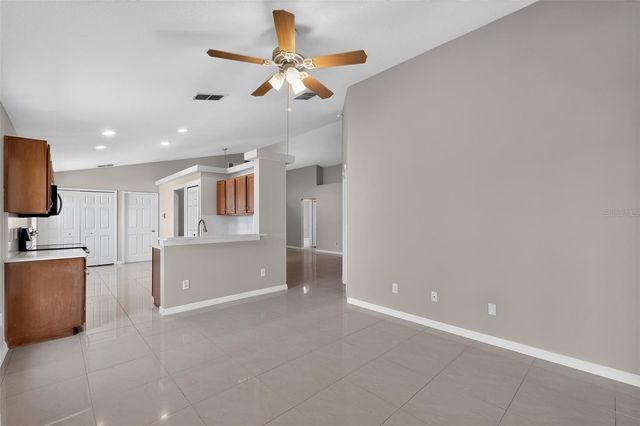 4027 LONGWORTH LOOP, Kissimmee, FL 34744