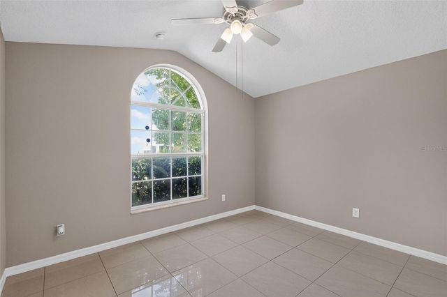 4027 LONGWORTH LOOP, Kissimmee, FL 34744