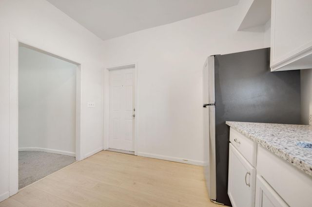 3107 Dupont Avenue N, Minneapolis, MN 55411