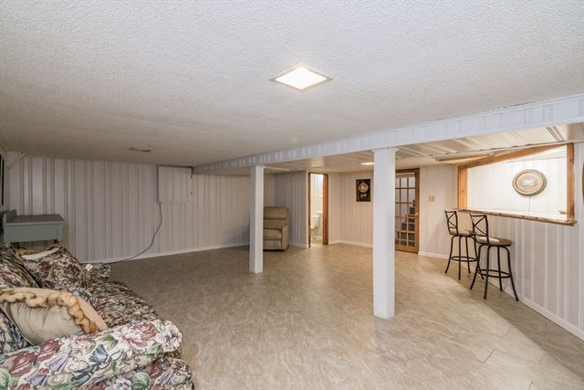1466-1468 Page Blvd, Springfield, MA 01104