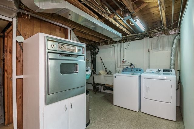 1466-1468 Page Blvd, Springfield, MA 01104
