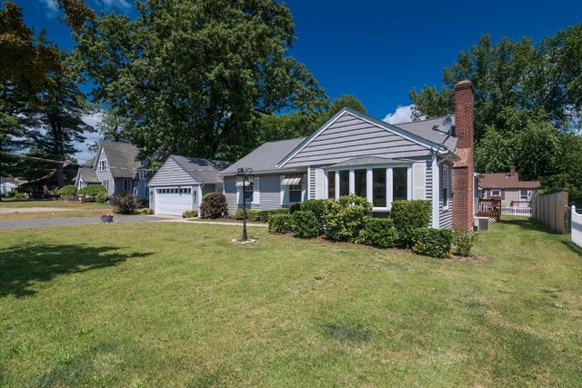 1466-1468 Page Blvd, Springfield, MA 01104