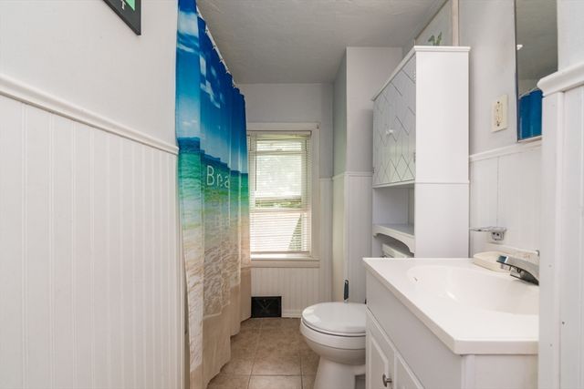 1466-1468 Page Blvd, Springfield, MA 01104