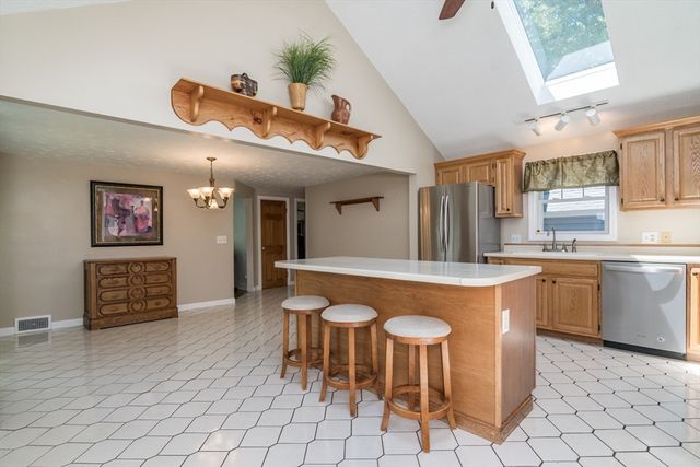 1466-1468 Page Blvd, Springfield, MA 01104