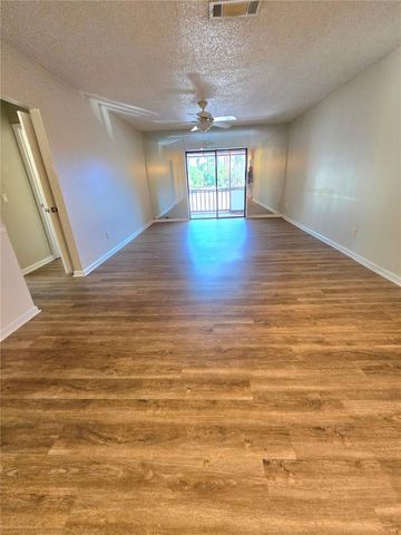 3525 E FORT KING STREET 239, Ocala, FL 34470