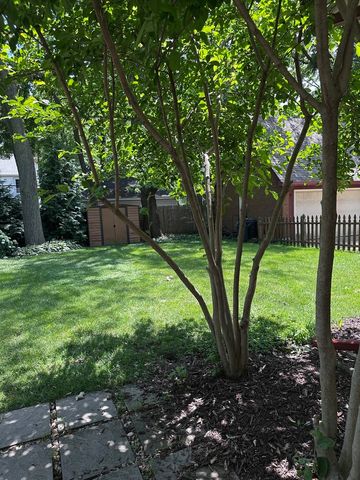 1208 TAYLOR Street, Joliet, IL 60435