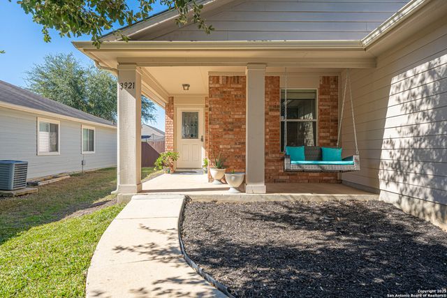 3921 Whisper Field, Schertz, TX 78108