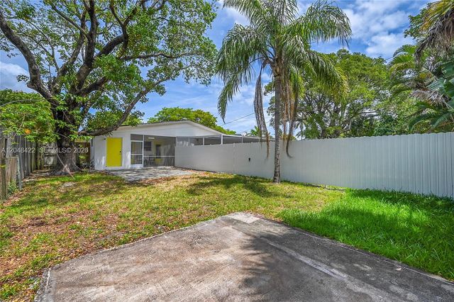 808 SW 12th Court 808, Fort Lauderdale, FL 33315