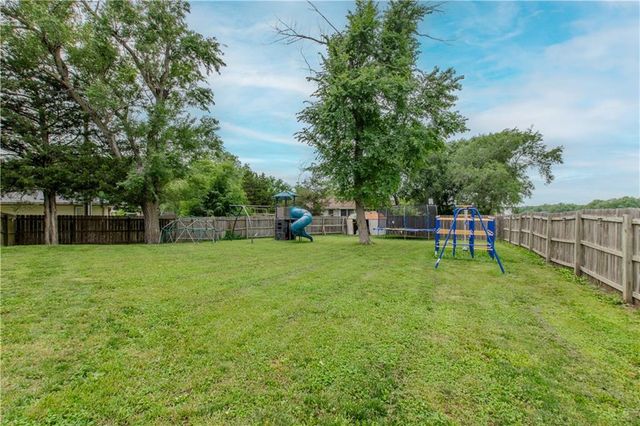 604 Lake Road, Garden City, MO 64747