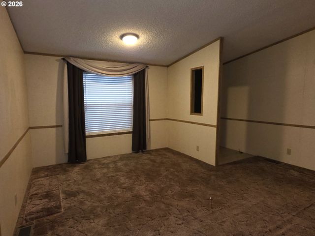 13115 Se FOSTER Rd 32, Portland, OR 97236