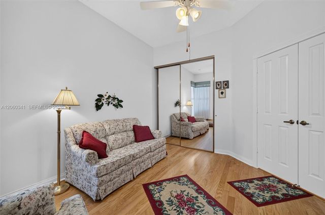 169 NW Bentley Cir, Port St. Lucie, FL 34986