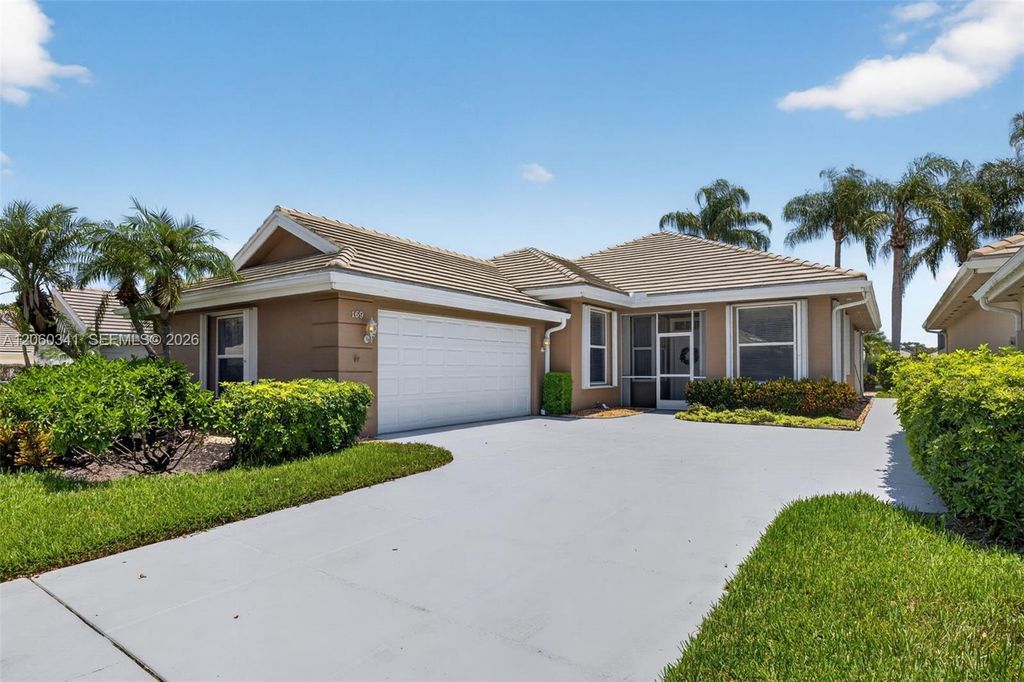 169 NW Bentley Cir, Port St. Lucie, FL 34986