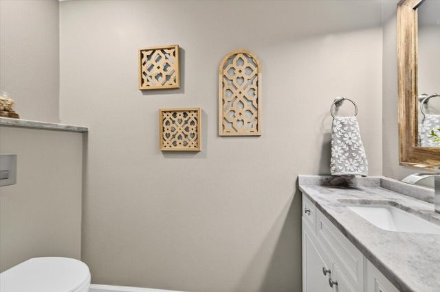 125 BRIGHTWATER DRIVE 2, Clearwater Beach, FL 33767