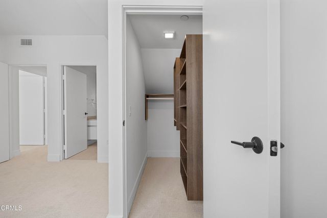 1345 Havenhurst 16, West Hollywood, CA 90046