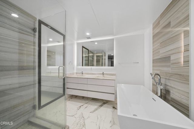 1345 Havenhurst 16, West Hollywood, CA 90046