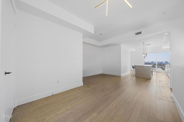 1345 Havenhurst 16, West Hollywood, CA 90046