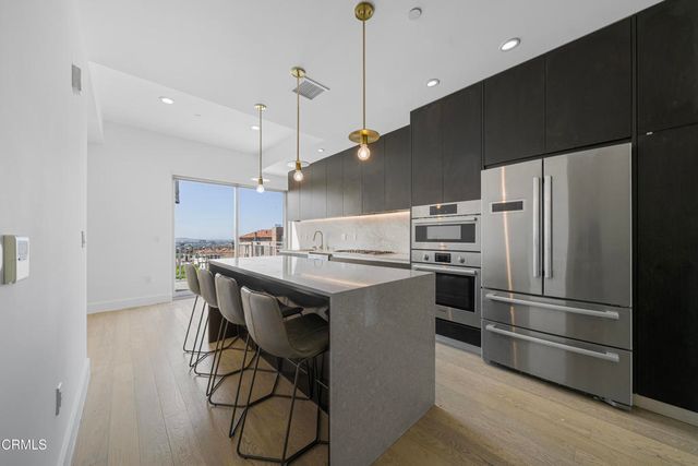 1345 Havenhurst 16, West Hollywood, CA 90046