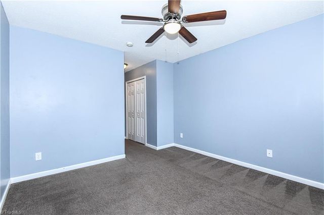 1127 Oak Blossom Way, Whitsett, NC 27377