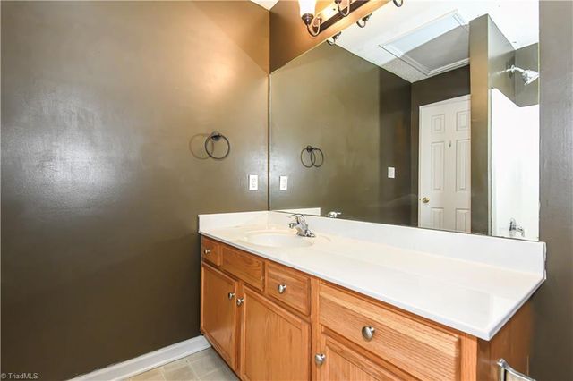 1127 Oak Blossom Way, Whitsett, NC 27377