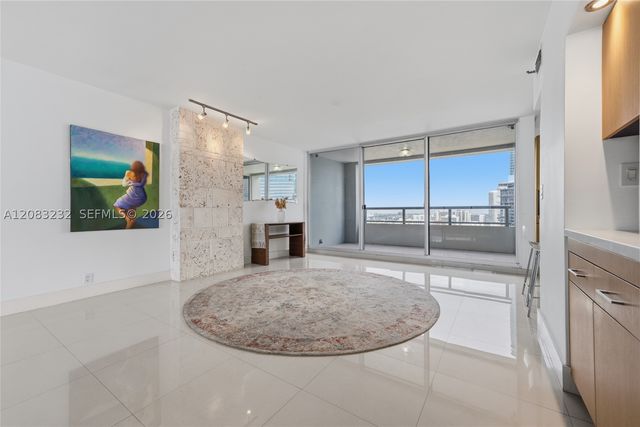 1541 Brickell Ave B3403, Miami, FL 33129