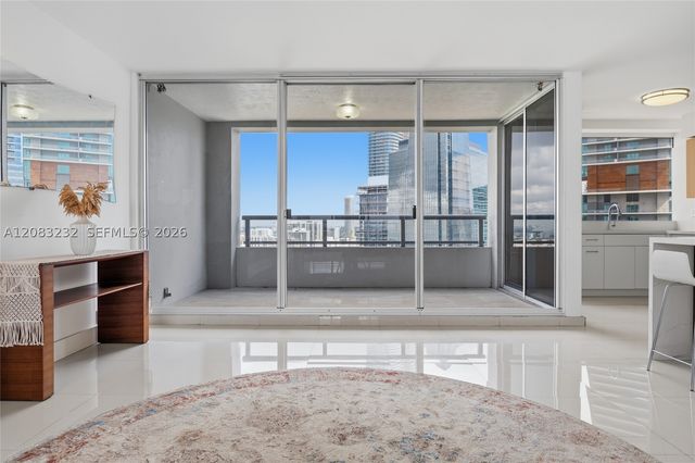 1541 Brickell Ave B3403, Miami, FL 33129