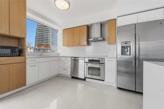 1541 Brickell Ave B3403, Miami, FL 33129