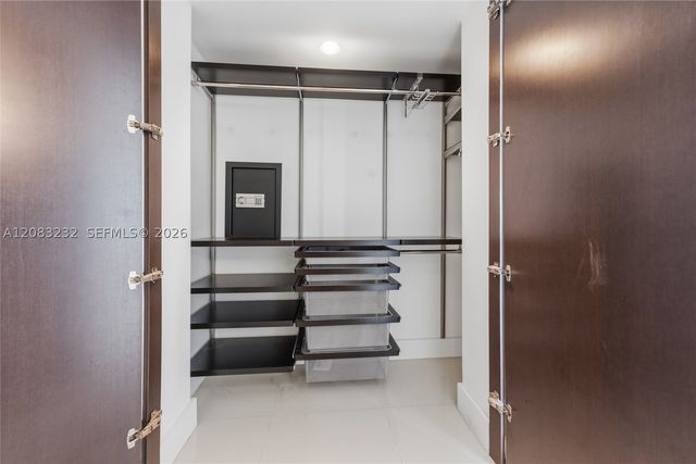 1541 Brickell Ave B3403, Miami, FL 33129