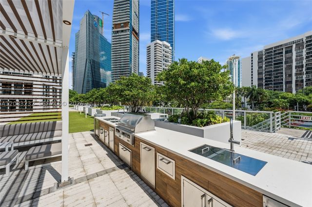 1541 Brickell Ave B3403, Miami, FL 33129