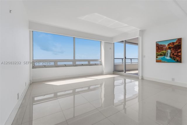 1541 Brickell Ave B3403, Miami, FL 33129