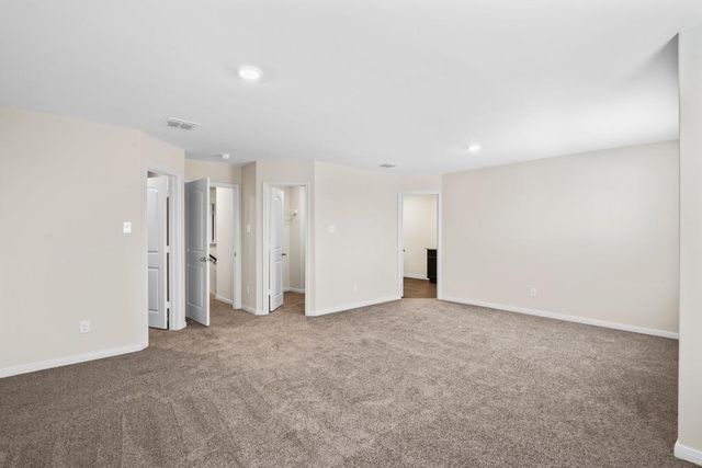 719 Wonderland TRL, New Braunfels, TX 78132