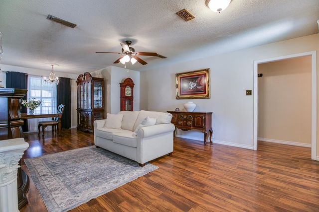 3214 Tanglewood Drive, San Angelo, TX 76904