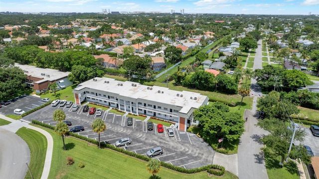 10000 Meridian Way N 15, Palm Beach Gardens, FL 33410