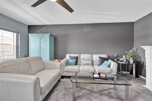 10000 Meridian Way N 15, Palm Beach Gardens, FL 33410