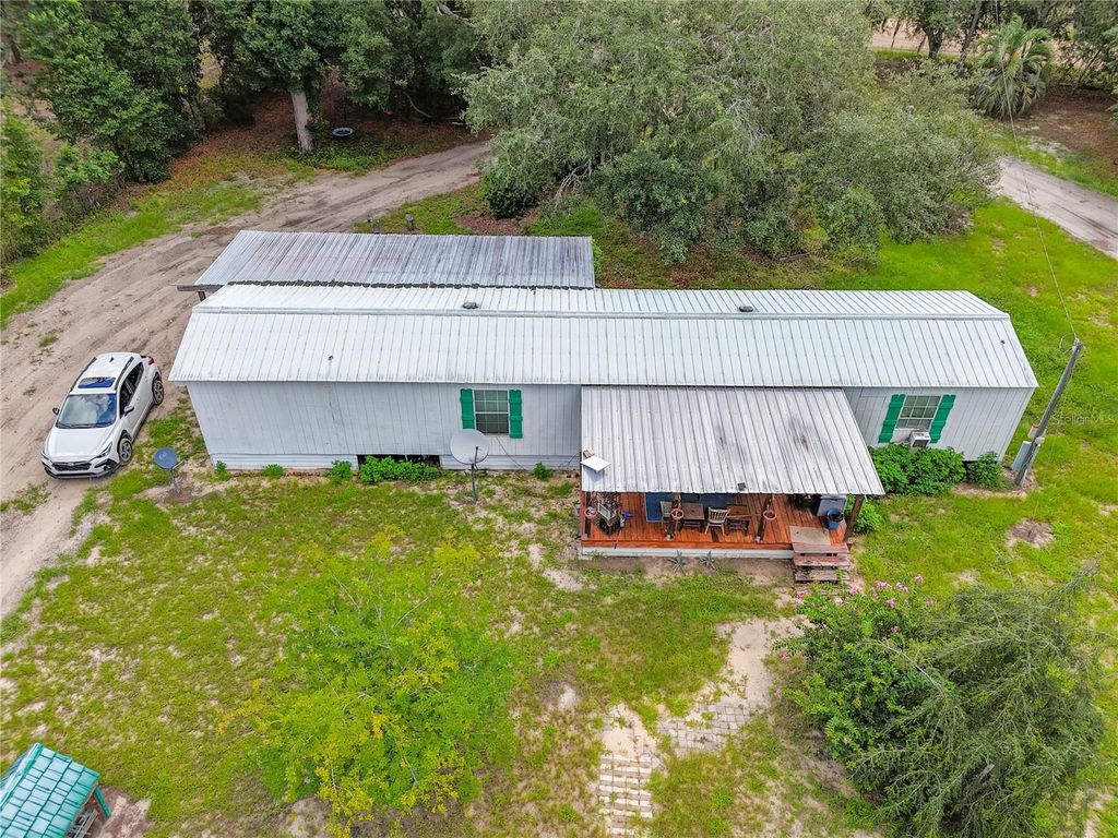 Image 46 of property listing at 5391 JENKINS LOOP DRIVE DRIVE, Keystone Heights, FL 32656