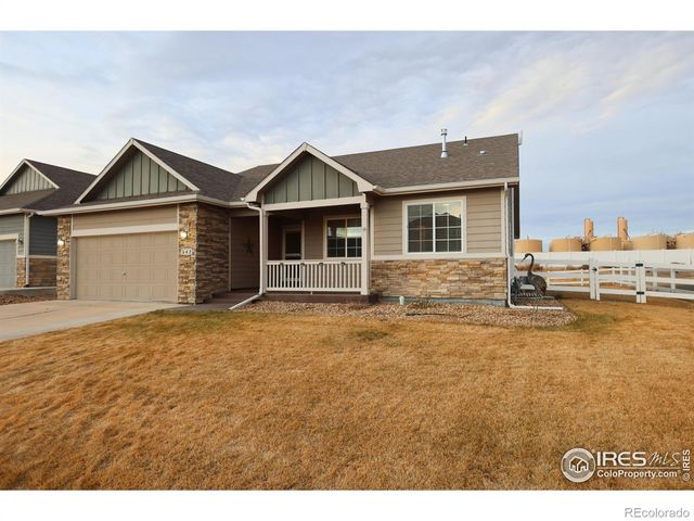 542 Cherryridge Drive, Windsor, CO 80550