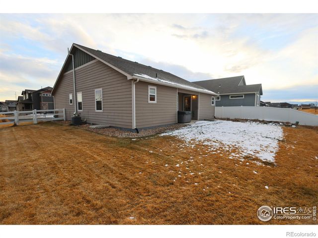 542 Cherryridge Drive, Windsor, CO 80550