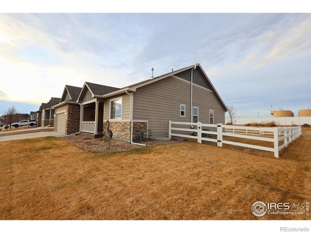542 Cherryridge Drive, Windsor, CO 80550