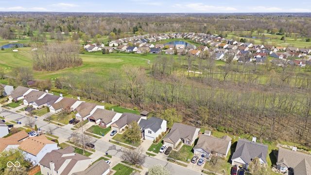 18944 Prairie Crossing Drive, Noblesville, IN 46062