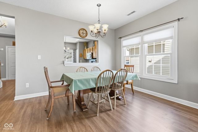 18944 Prairie Crossing Drive, Noblesville, IN 46062