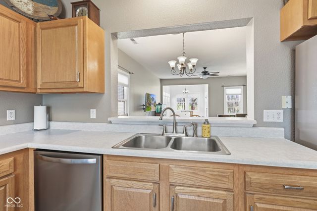 18944 Prairie Crossing Drive, Noblesville, IN 46062