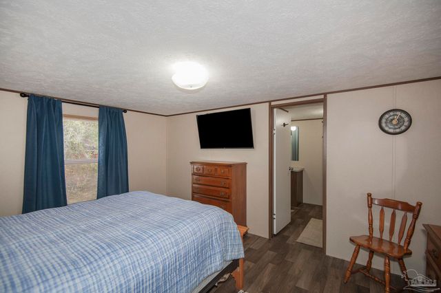 5218 Plateau Rd, Pensacola, FL 32507