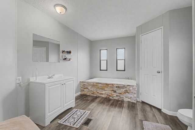 238 Little Indian Creek Rd, Buffalo Valley, TN 38548