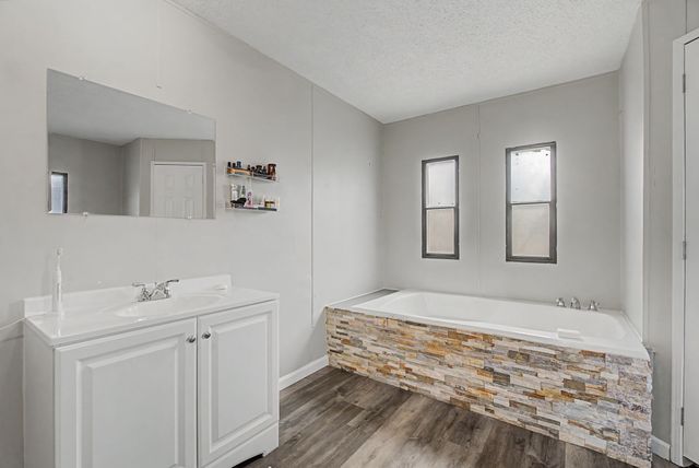 238 Little Indian Creek Rd, Buffalo Valley, TN 38548