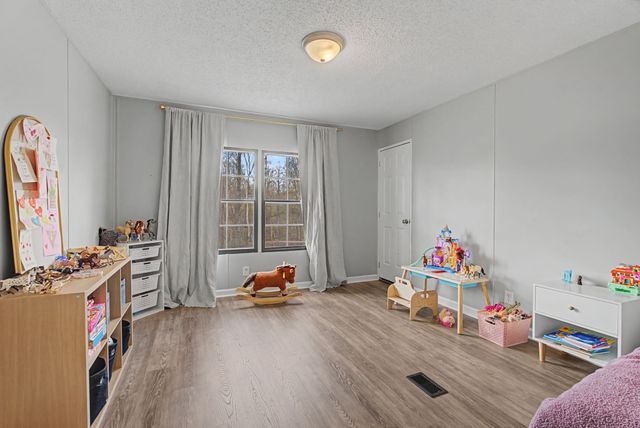 238 Little Indian Creek Rd, Buffalo Valley, TN 38548