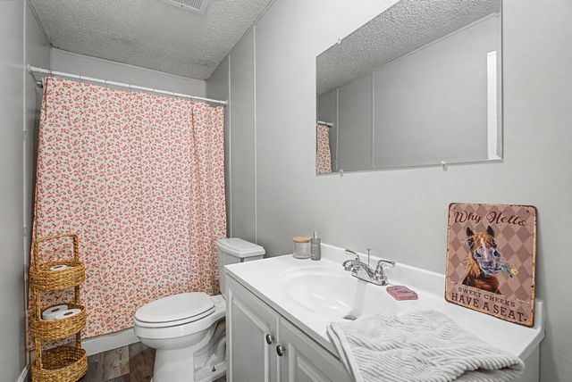 238 Little Indian Creek Rd, Buffalo Valley, TN 38548